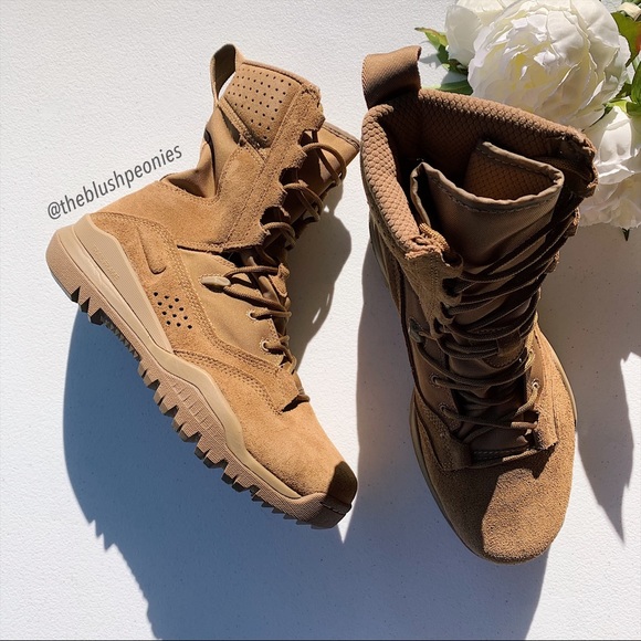nike sfb for hiking